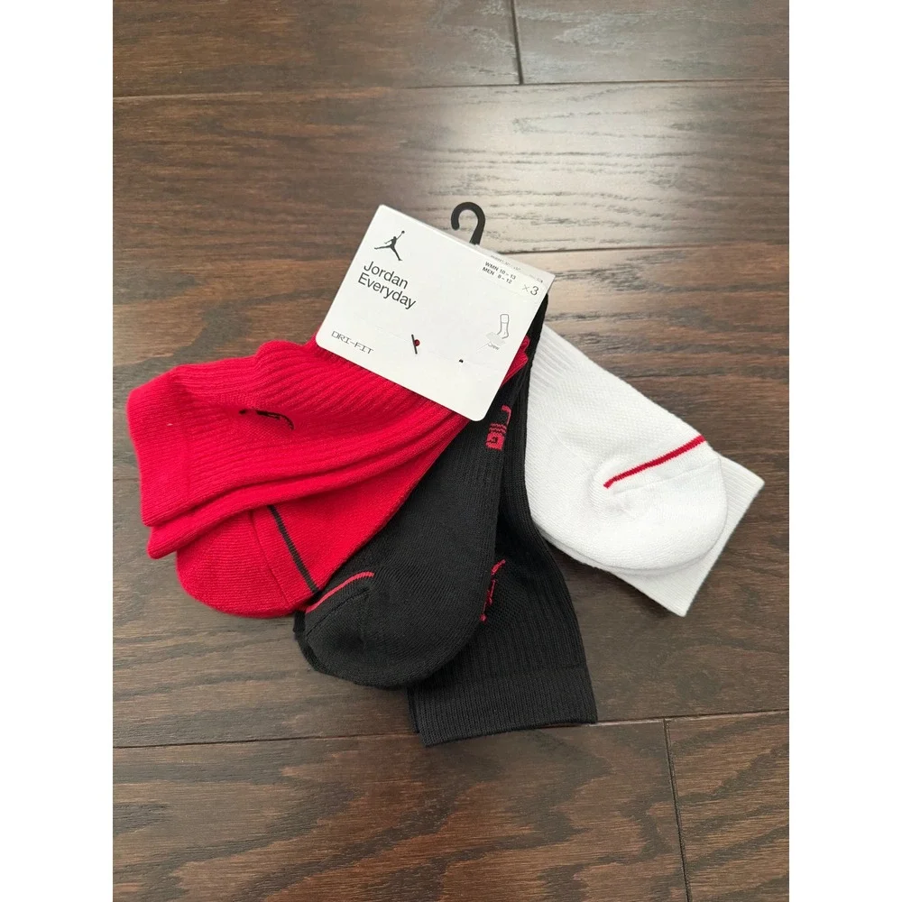 Jordan Everyday Crew Socks 3-Pack Red Black White Dri-FIT Men 8-12 DX9632-918 - Picture 3 of 4